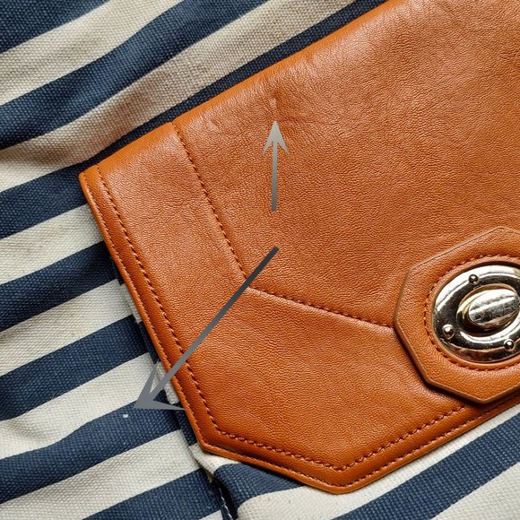 imoshion striped bag with magnetic closures - Picture 10 of 15